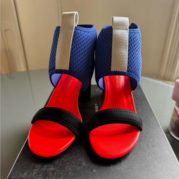 United Nude- Brand New in Box- Sonar Surf Mid sandals-size 38 and 39 - Picture 2 of 3